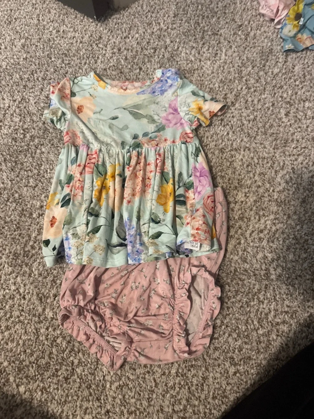 Poshpeanut set